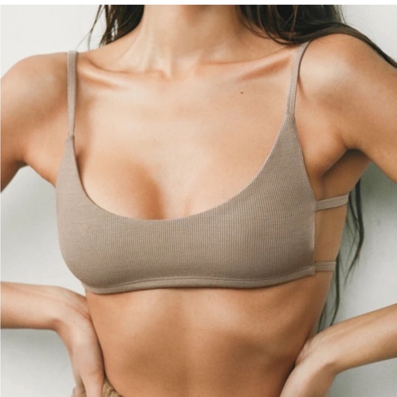 🌟 Cage Bralette Black 🌟 - Picture 7 of 9